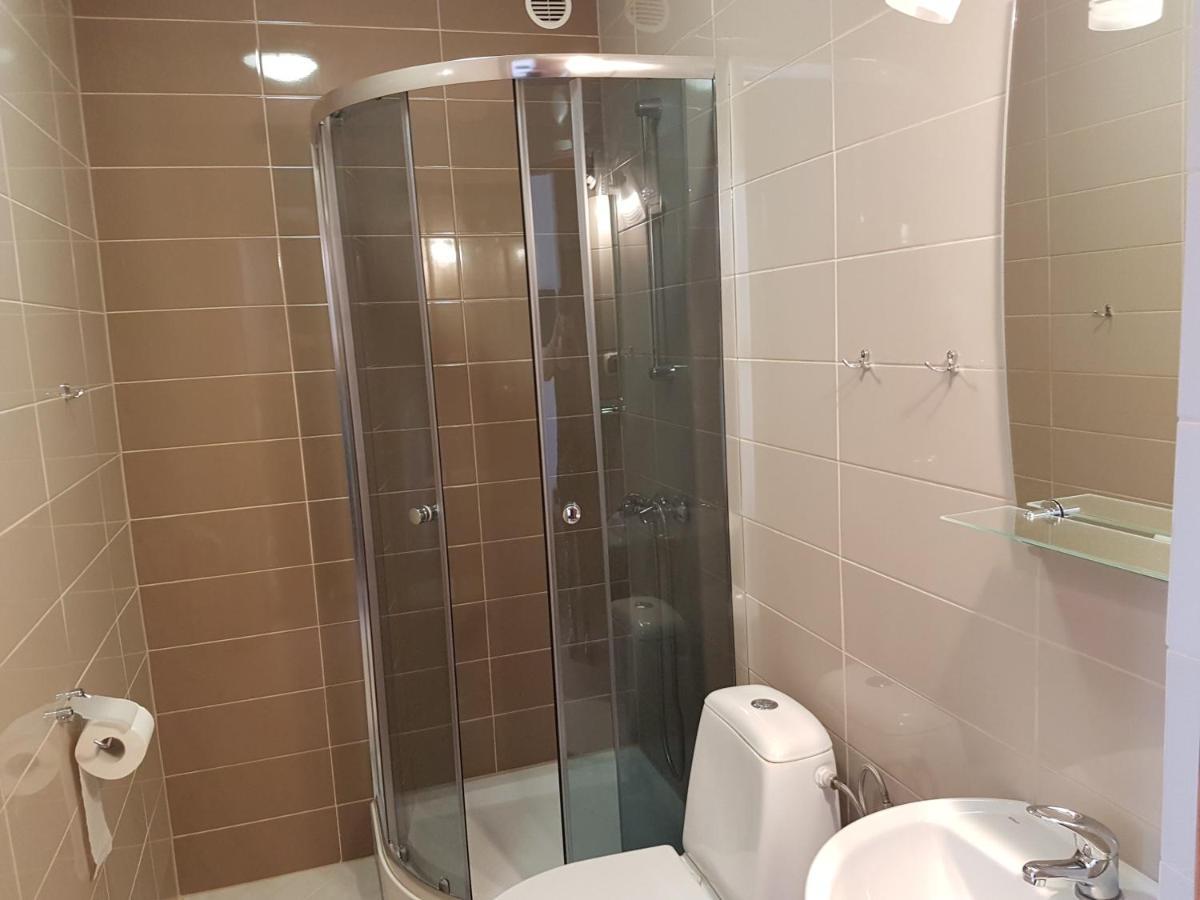 O.W.W Janosik Hotell Ustronie Morskie Exteriör bild